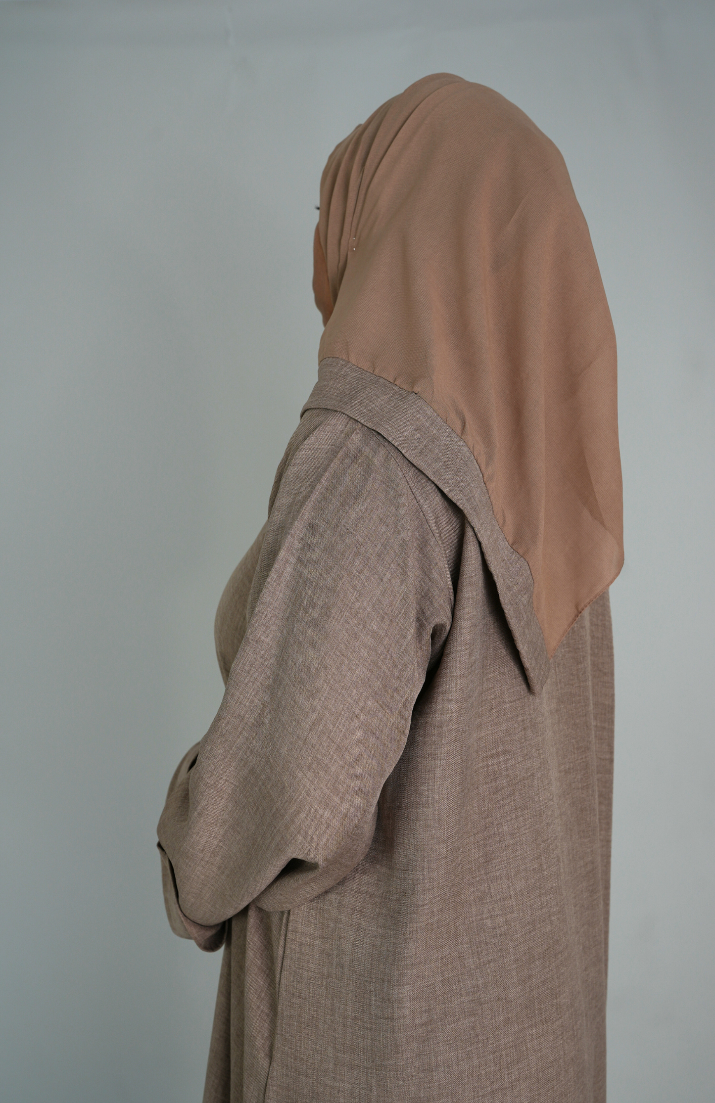 LINEN ABAYA - HELLBRAUN