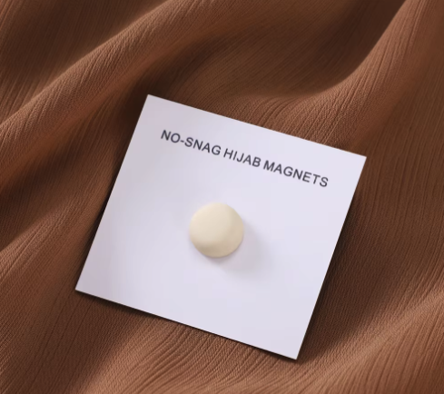 NOYYA MATTE HIJAB MAGNET