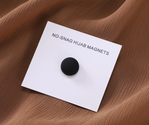 NOYYA MATTE HIJAB MAGNET